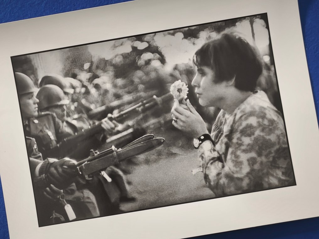 Marc Riboud (1923–2016) - Flower Child, 1967 #2.1