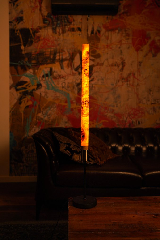 Veneerlamps - Tadeusz Piesiak - Επιτραπέζιο φωτιστικό - Serene Slim Light - Μοντέρνο Οργανικό - Φωτιστικό Επιτραπέζιο Ξύλο Ύψους - Λεύκα Μπέρλ #2.1