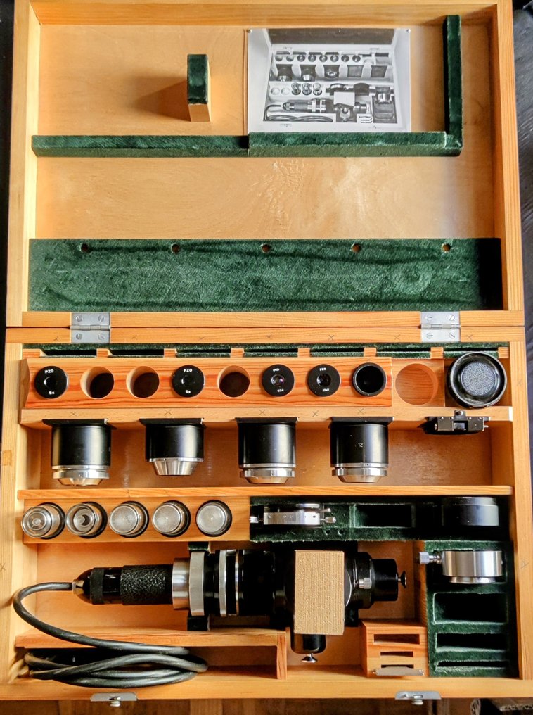 Vertical Illuminator - boxed, with (almost) all accessories + extra objectives - 1960-1970 - Carl Zeiss Jena #1.0