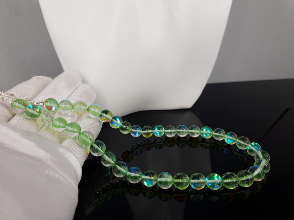 天然绿色月光石 / 免运费 - 链 #4.3