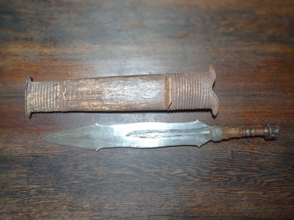 Pugnale - Glaive africano - Salampasu - Repubblica Democratica del Congo - Africa #1.0