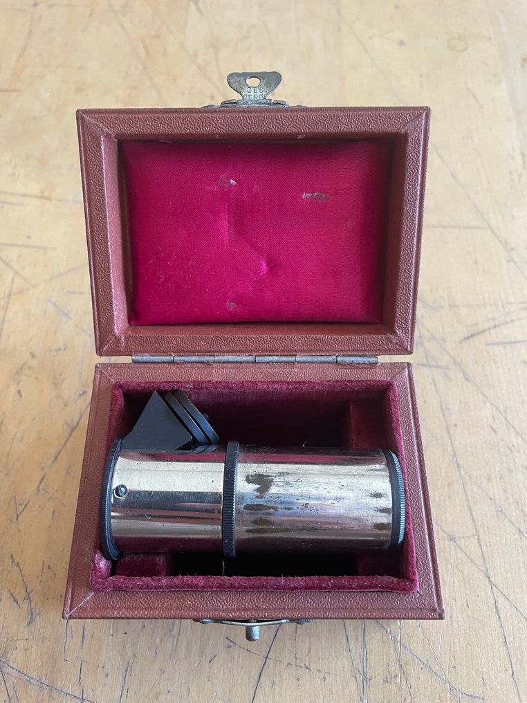 Leitz Zeichenokular Enlarger #1.0