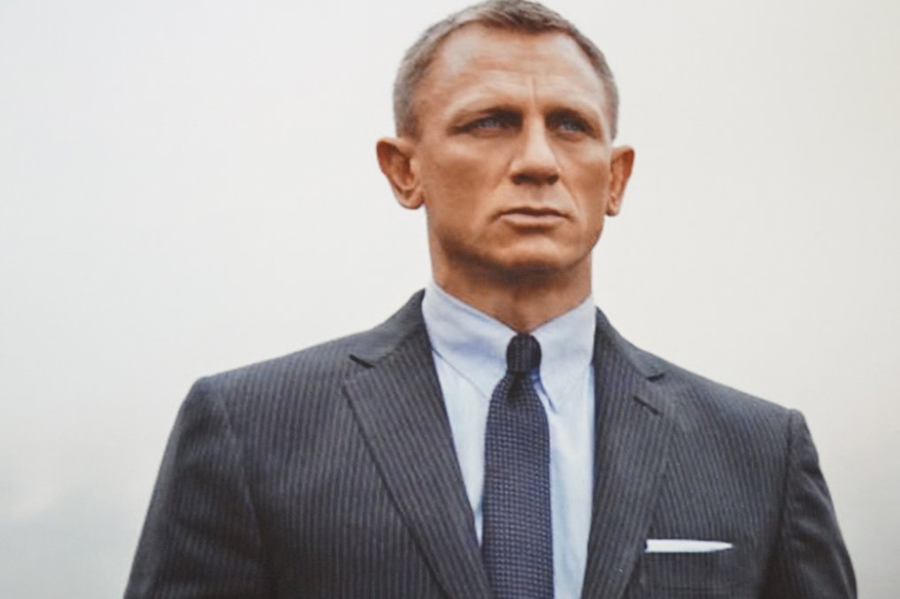 James Bond 007: Skyfall - Daniel Craig is James Bond 007 - autopgraph, photo, signed with Certified Genuine b´bc #2.1