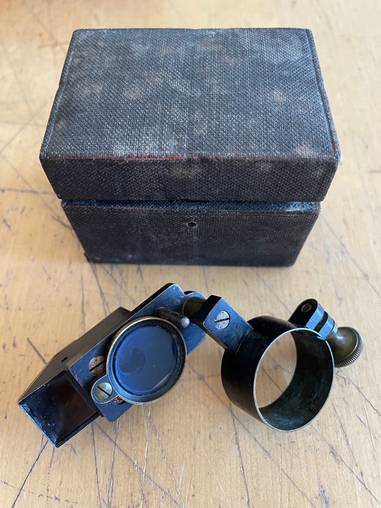 Monocular compound microscope - Conjunto de pequenas lentes de microscópio. - 1940-1950, 1950-1960 #1.0