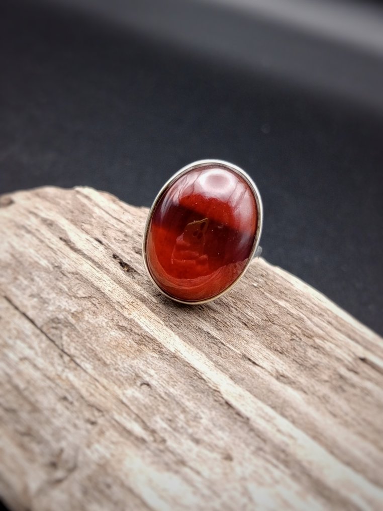 925纯银戒指，配有高品质的石榴石，尺寸可调- 11.6 g - (1) #2.1