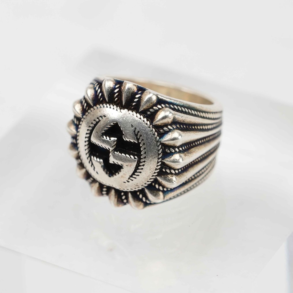 Gucci - Anello - Gucci Sterling Silver Ring – Bold Double G Emblem, Italian Craftsmanship, Iconic Design Argento #3.2