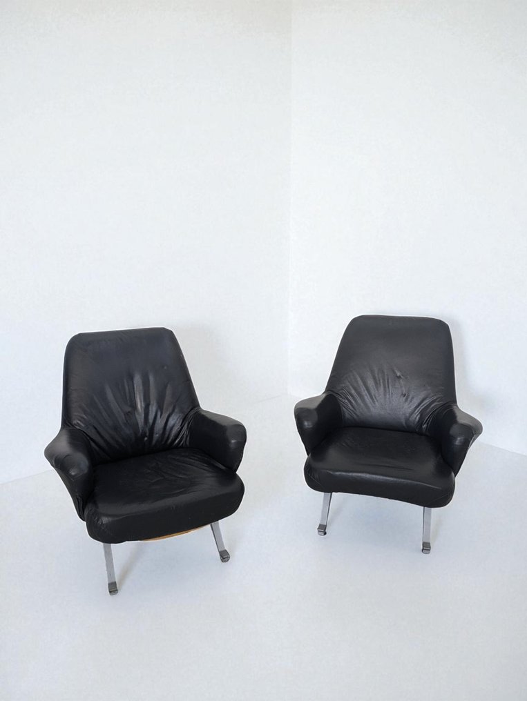 Formanova - Gianni Moscatelli - 扶手椅子 (2) - 皮革, 金属 #1.0