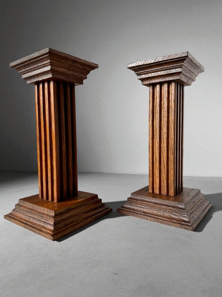 Meubelfabriek Oisterwijk - Candleholder - Oak - 1920's -Amsterdam School #3.2