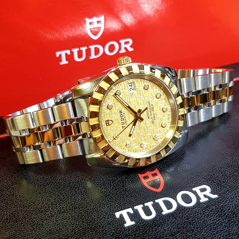 Tudor - Classic Geneva Date - "GOLD DIAMOND LINEN DIAL" - 38mm - Ref. 21013 - Men - 2010-2020 #3.2