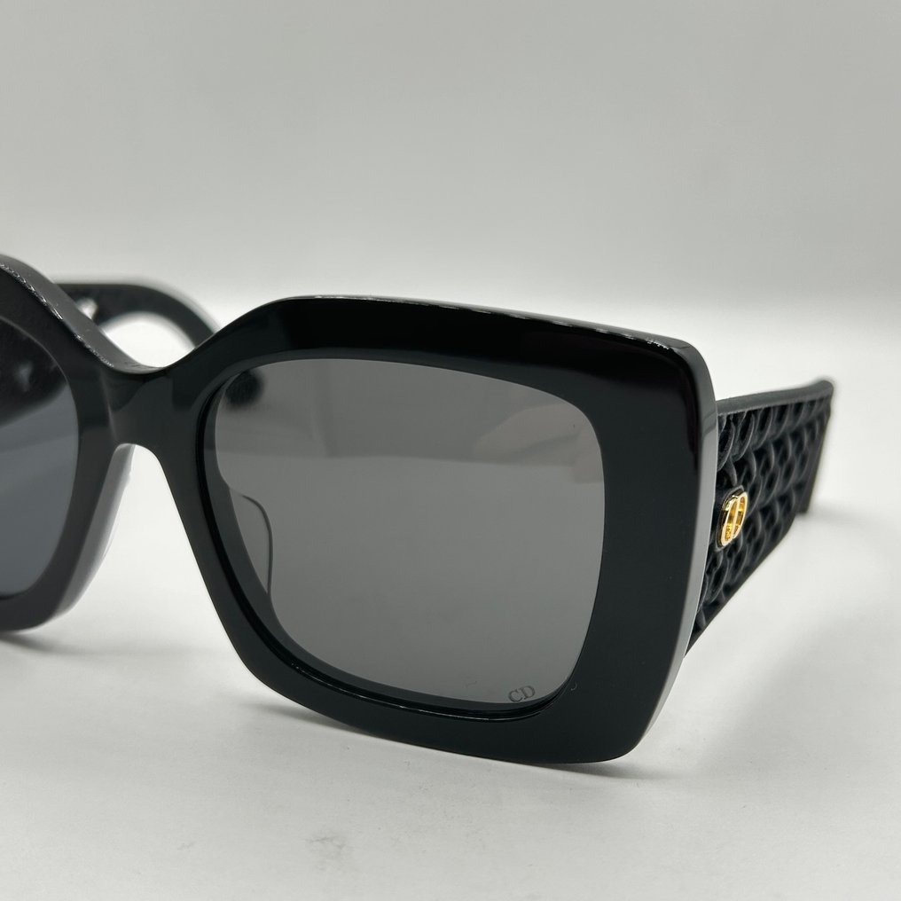 Christian Dior - Dior Eyewear Oversized Frame Sunglasses - Sonnenbrille #1.0