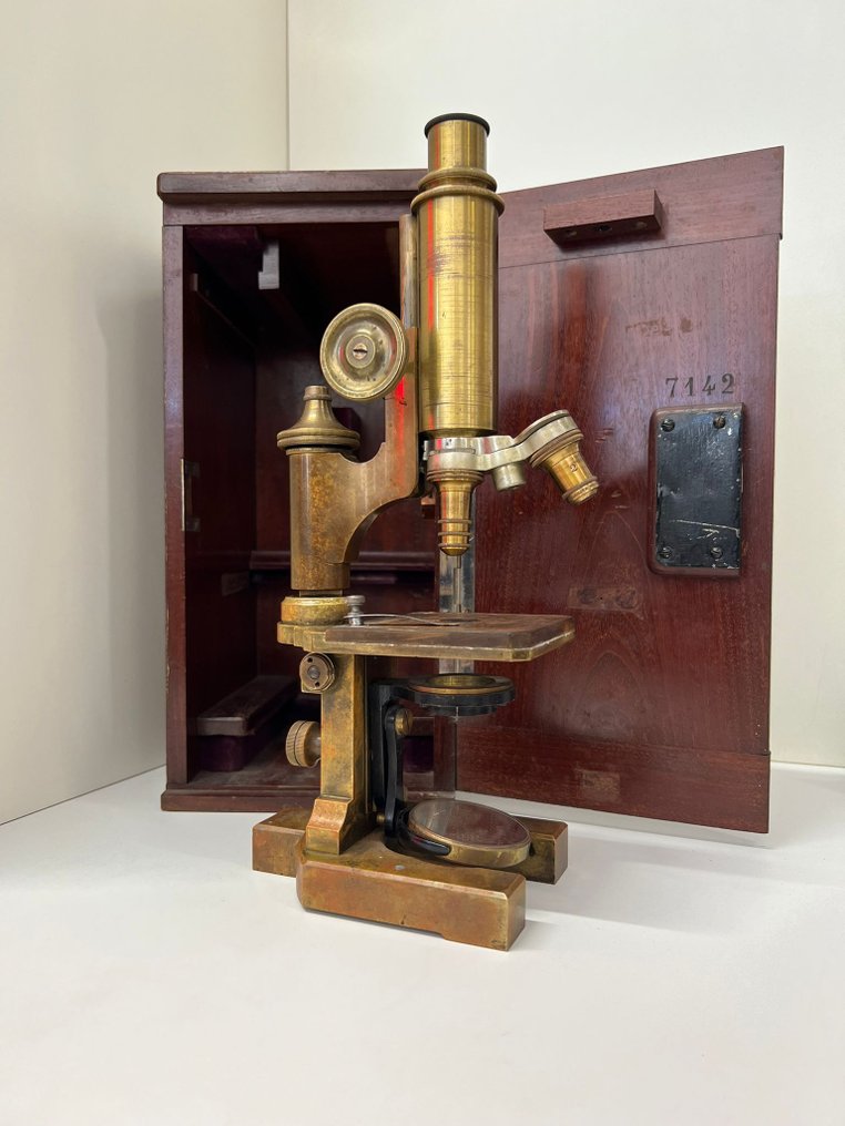 Binocular microscope - 1800-1850 - Italy - F.KORISTKA #2.1
