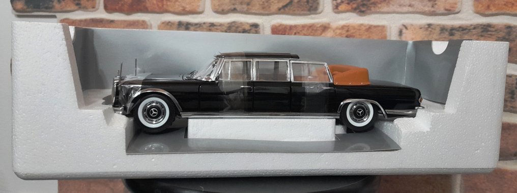 Sunstar 1:18 - Αυτοκίνητο μοντελισμού - Mercedes-Benz 600 “Limousine-Cabriolet” 1966 #4.3