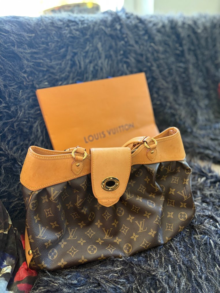 Louis Vuitton - Bag #2.1