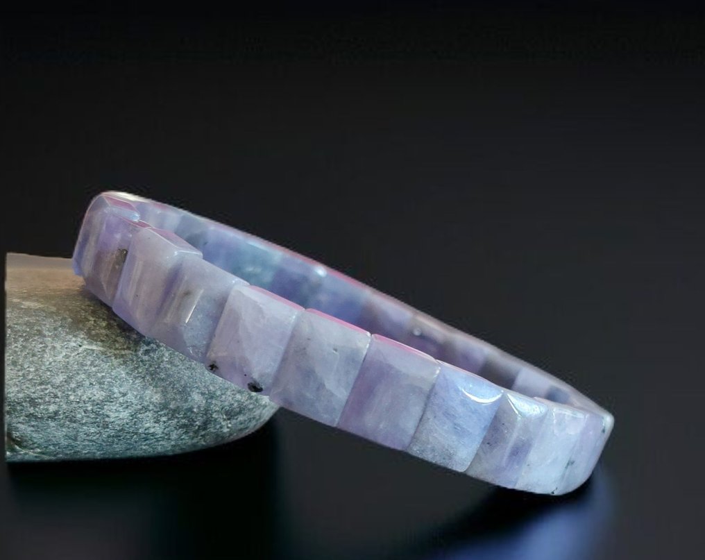 Rare tanzanite. Elegant flawless bracelet. High-quality natural stone. - Height: 1 cm - Width: 0.4 cm- 20 g #2.1