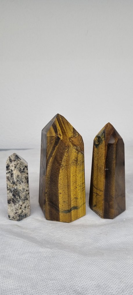 Tiger Eye Obelisk - Height: 13.5 cm - Width: 8 cm- 1.4 kg - (3) #1.0