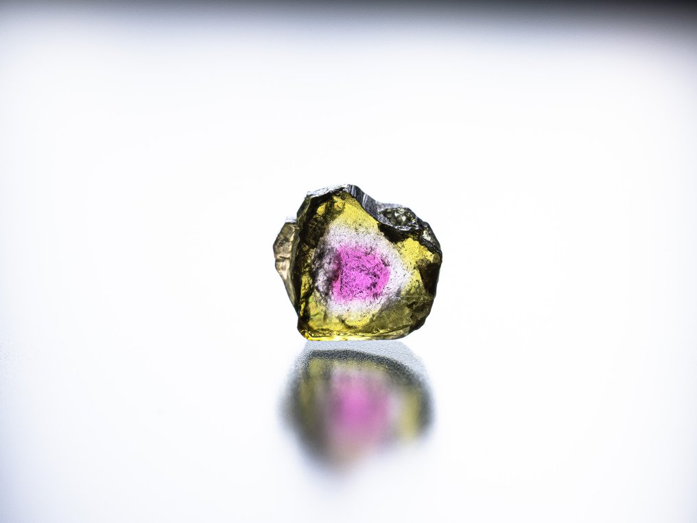 Εξαιρετική τουρμαλίνη πεπόνι – Αφγανιστάν 1.325 καράτια — Χωρίς τιμή εκκίνησης. - Ύψος: 7.4 mm - Πλάτος: 6.8 mm- 0.27 g - (1) #1.0