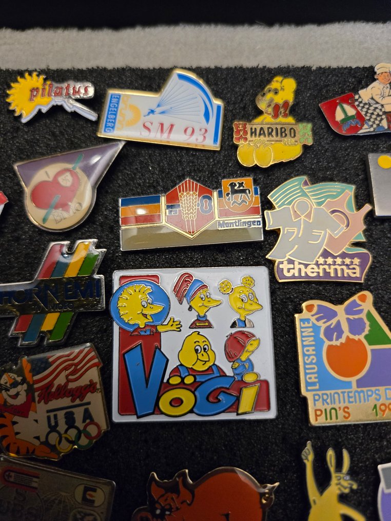 Verschiedene Pins - Lelu - 1980-1990 - Saksa #4.3