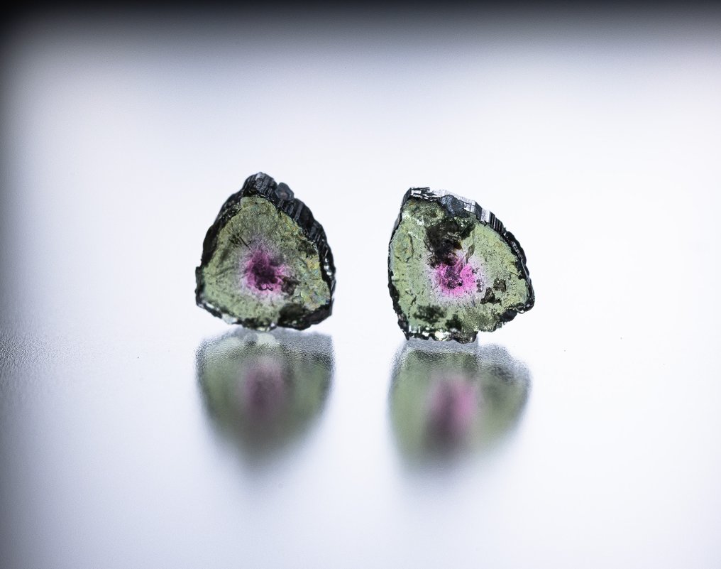 Beautiful pair of watermelon tourmaline – Afghanistan 1.58 carats — NO RESERVE PRICE - Height: 6.2 mm- 0.32 g - (2) #1.0
