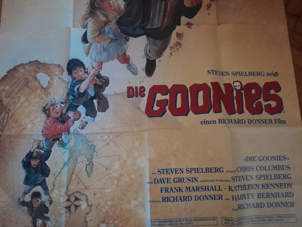 SEAN AUSTIN   JOSH BROLIN - THE GOONIES - 1980-luku #1.0