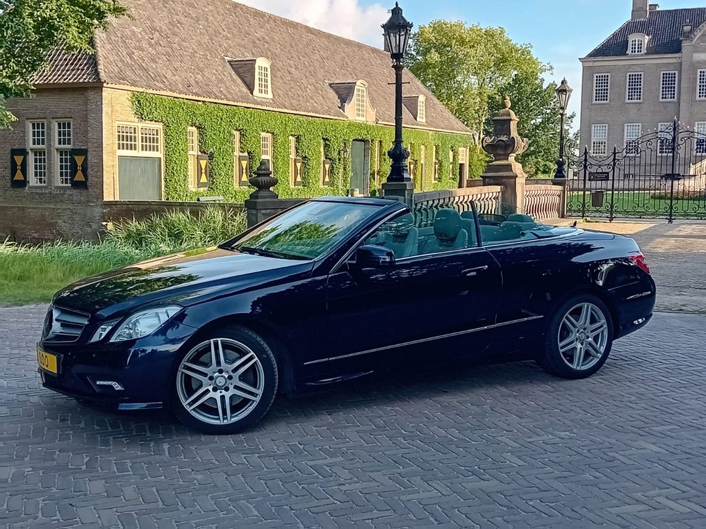 Mercedes-Benz - E500 V8 Cabriolet - 2010 #2.1