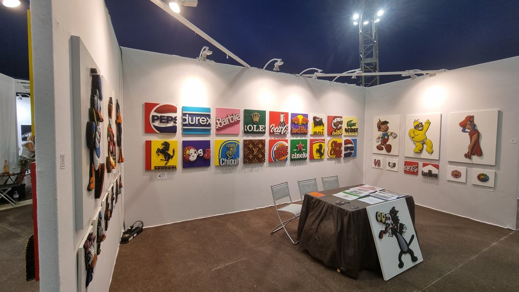 Alessandro Padovan - LOVE (Screw Art) #4.3