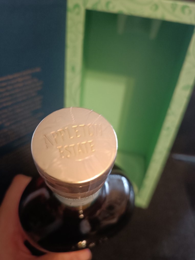 Appleton 2005 17 years old - Legend - b. 2022 - 70cl #4.3