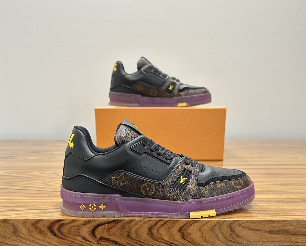Louis Vuitton - LV Trainer Monogram Purple - Sneakers - Size: EU 41.5 #1.0