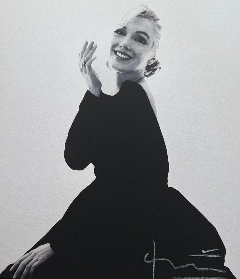 Bert Stern (1929–2013) - Marilyn Monroe Smiling in the Dior dress #1.0