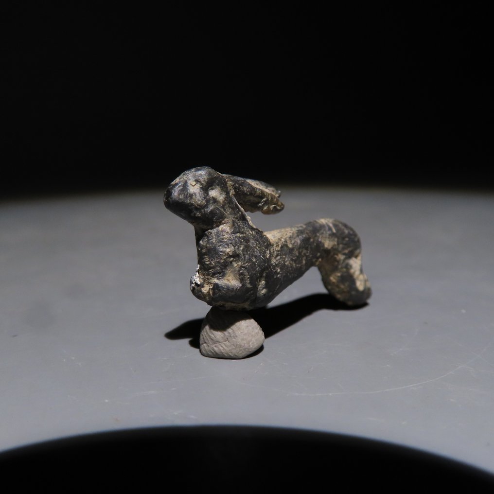 Αρχαία Ρωμαϊκή Μπρούντζος Ανθρώπινη φιγούρα ζώου. 1ος-3ος αιώνας μ.Χ. μήκος 3,4 εκ. #1.0