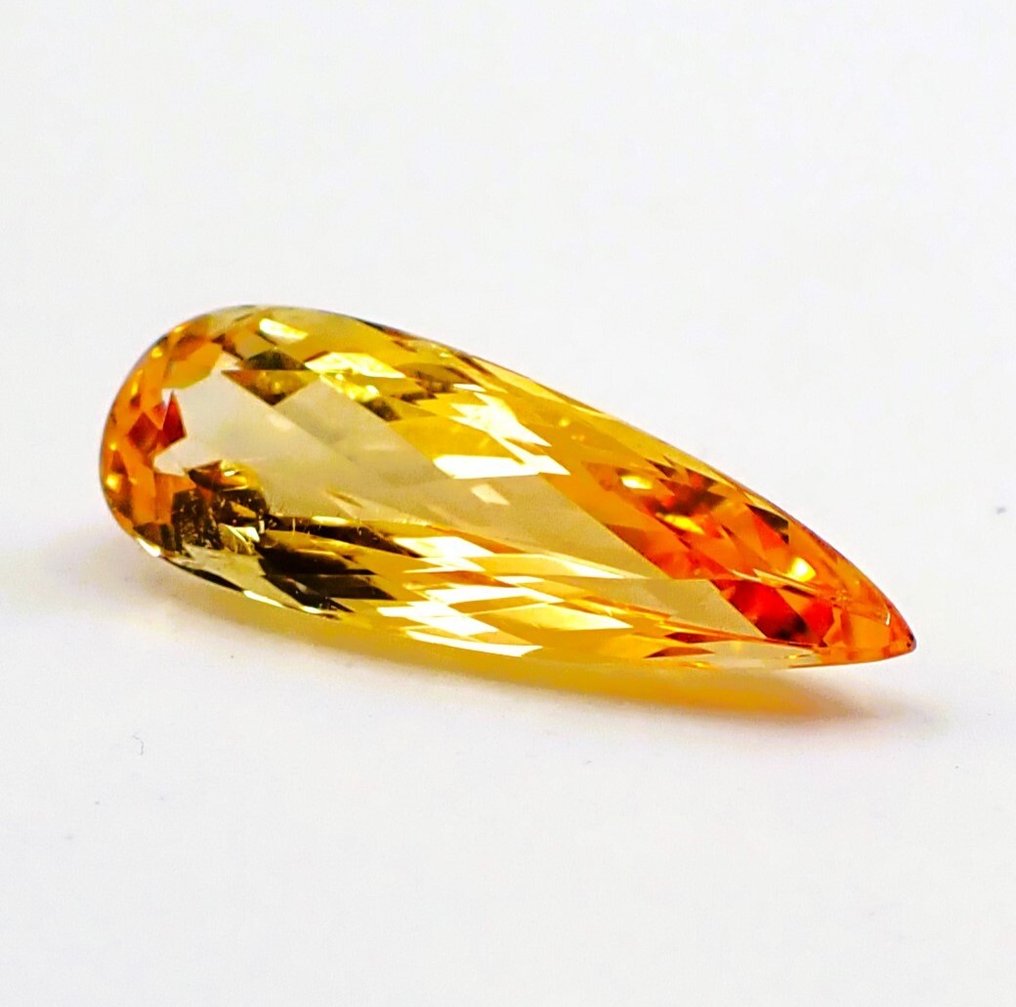 Yellow, Orange Topaz - 4.93 ct - Antwerp Laboratory for Gemstone Testing (ALGT) - Imperial Topaz - Clean #1.0