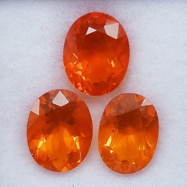 3 pcs Opál - 3.43 ct - Instituto Gemólogico Español (IGE) #2.1