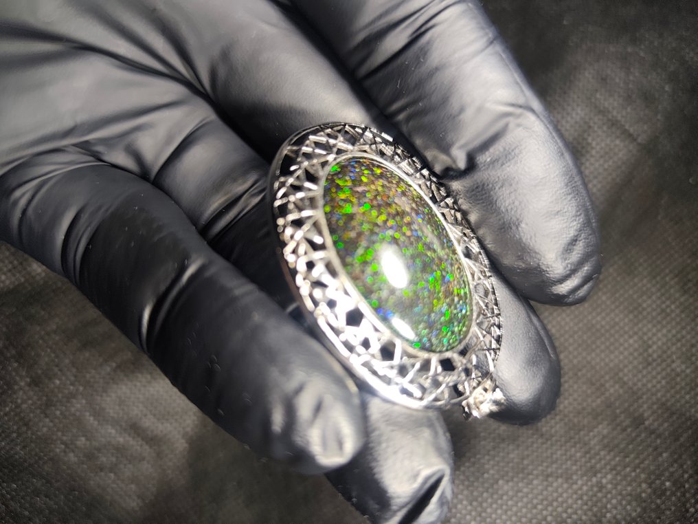 Large black Australian opal with matrix on a sterling silver pendant. Jewellery - Height: 53 mm - Width: 34 mm- 9.79 g - (1) #1.0