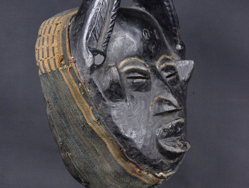 Dan - Elefántcsontpart #1.0