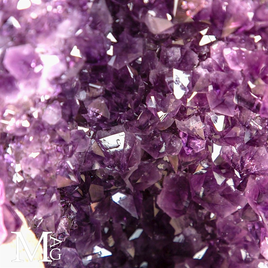 Wonder of Nature - Amethyst Geode - Natural Deep Purple Cave - Cathedral - Height: 52 cm - Width: 25 cm- 30.6 kg #4.3
