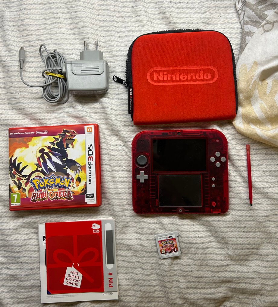Nintendo - 2DS - Omega Ruby Special Edition - Transparent Red - Videogameconsole + games - Zonder originele verpakking #1.0