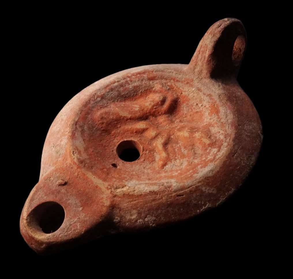 古羅馬 油灯,装饰用——由两只野猪拉动的战车——公元1世纪后——签名:M.NOV.IVSI。 #3.2