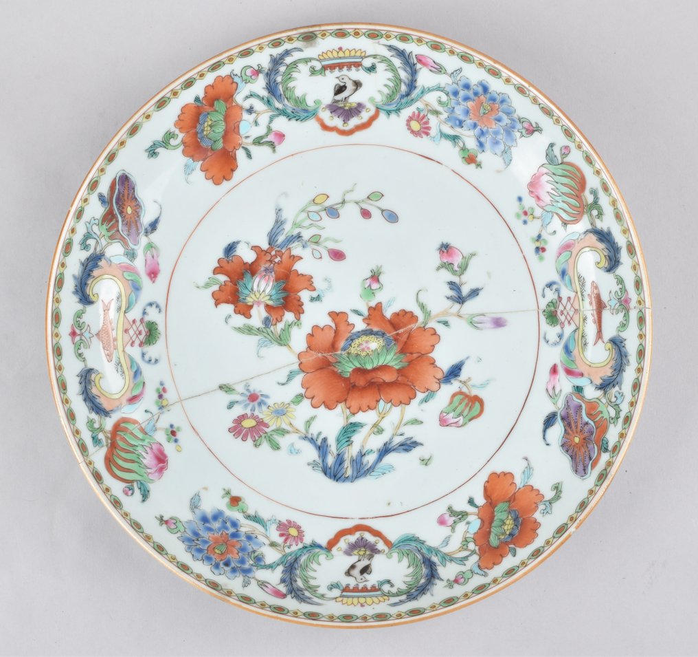 盘子 - A LARGE CHINESE MADAME THE POMPADOUR DISH - 瓷 #1.0