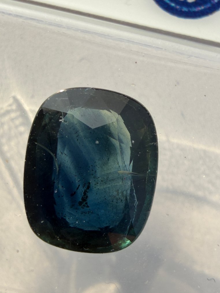 Πράσινο, Μπλε Ζαφείρι  - 2.50 ct - Antwerp Laboratory for Gemstone Testing (ALGT) #1.0