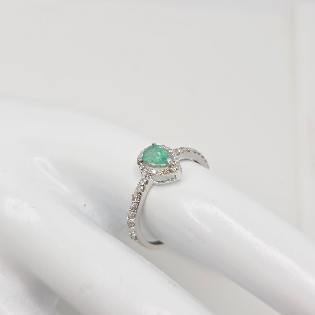 Nincs minimálár - Gyűrű - 14 kt. Fehér arany -  0.76ct. tw. Gyémánt (Természetes)  - Smaragd #2.1