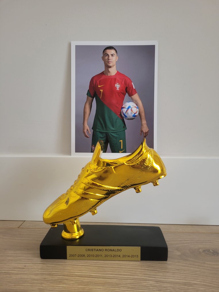 Cristiano Ronaldo. Χρυσή Μπάλα + Φωτογραφία CR7  #3.2