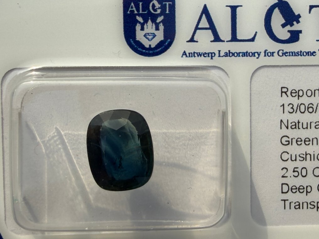 Πράσινο, Μπλε Ζαφείρι  - 2.50 ct - Antwerp Laboratory for Gemstone Testing (ALGT) #1.0