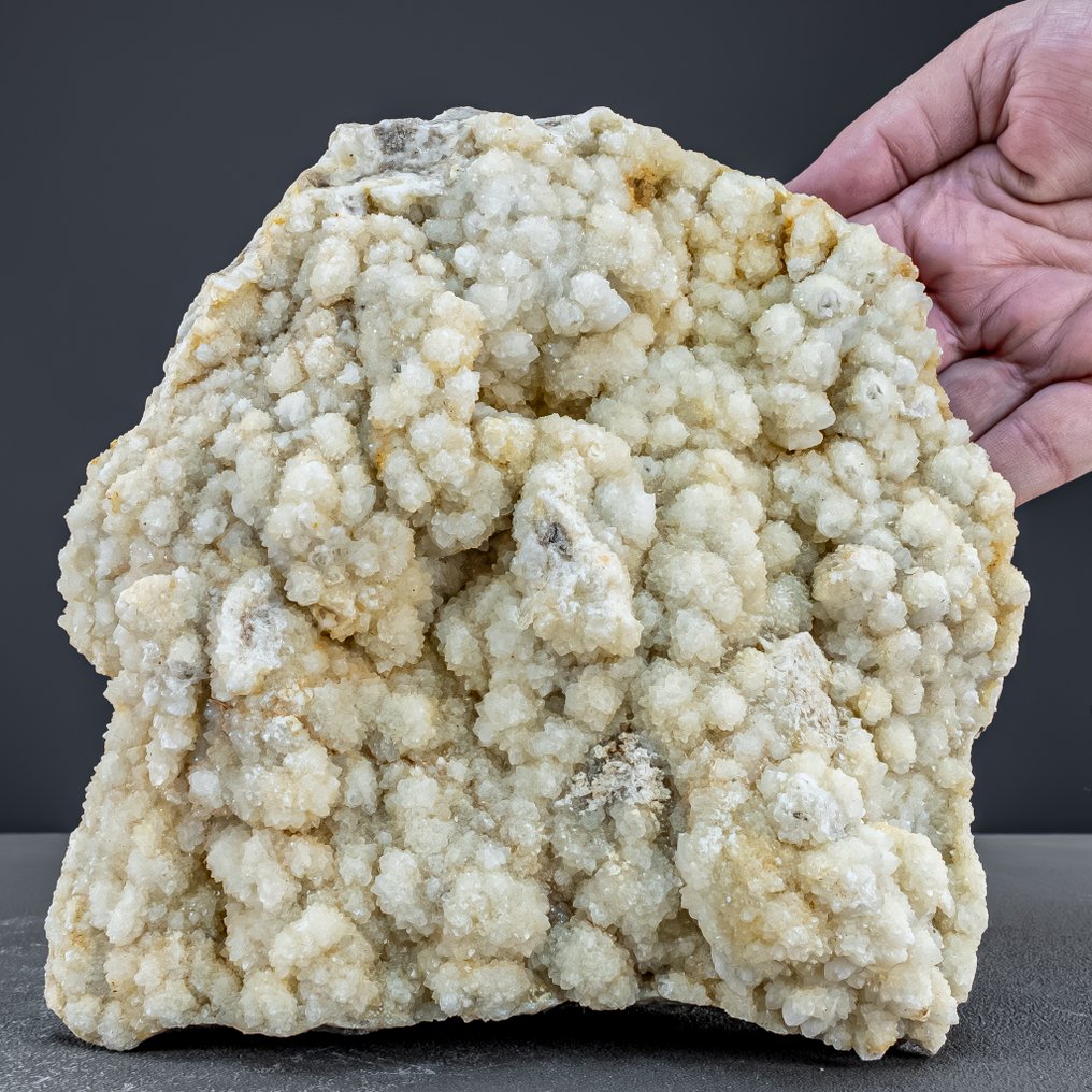 Quarz-Freiform – 天然结构力量的最纯形式 Druse 在 Brazil 展台- 2777.92 g #1.0