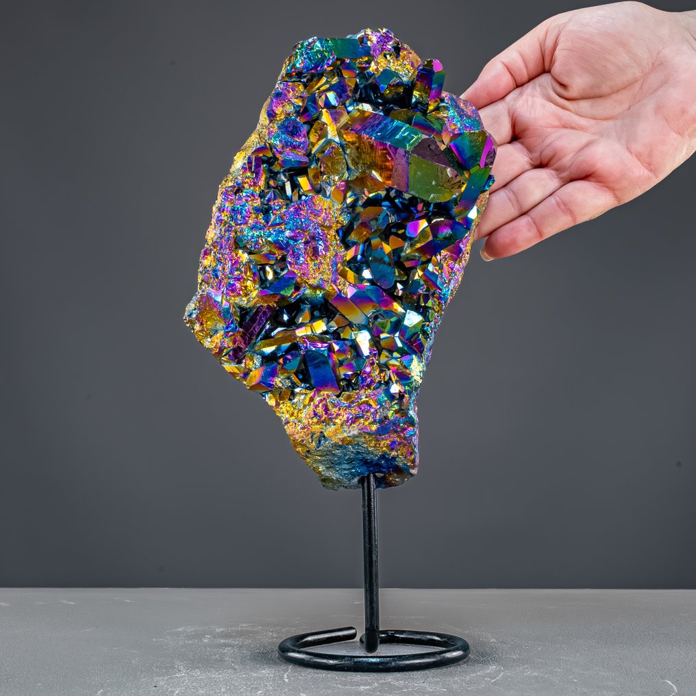 Aura quartz on stand – a rainbow of energies on Stand- 1968.63 g #1.0