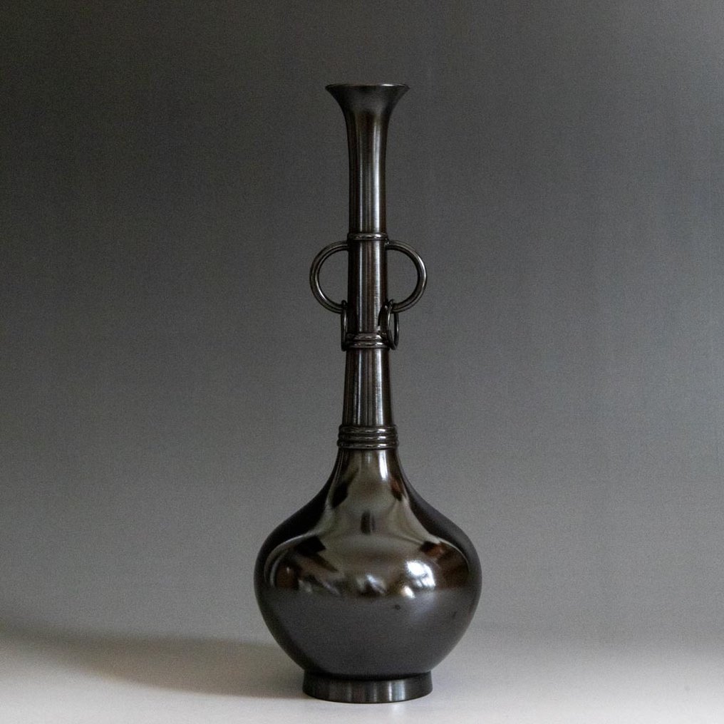 Cast Alloy Vase with Triple Ring Handles - Alloy - Kazuyoshi Nousaku 能作一佳 (b. 1932) - Japan - Shōwa period (1926-1989) #1.0