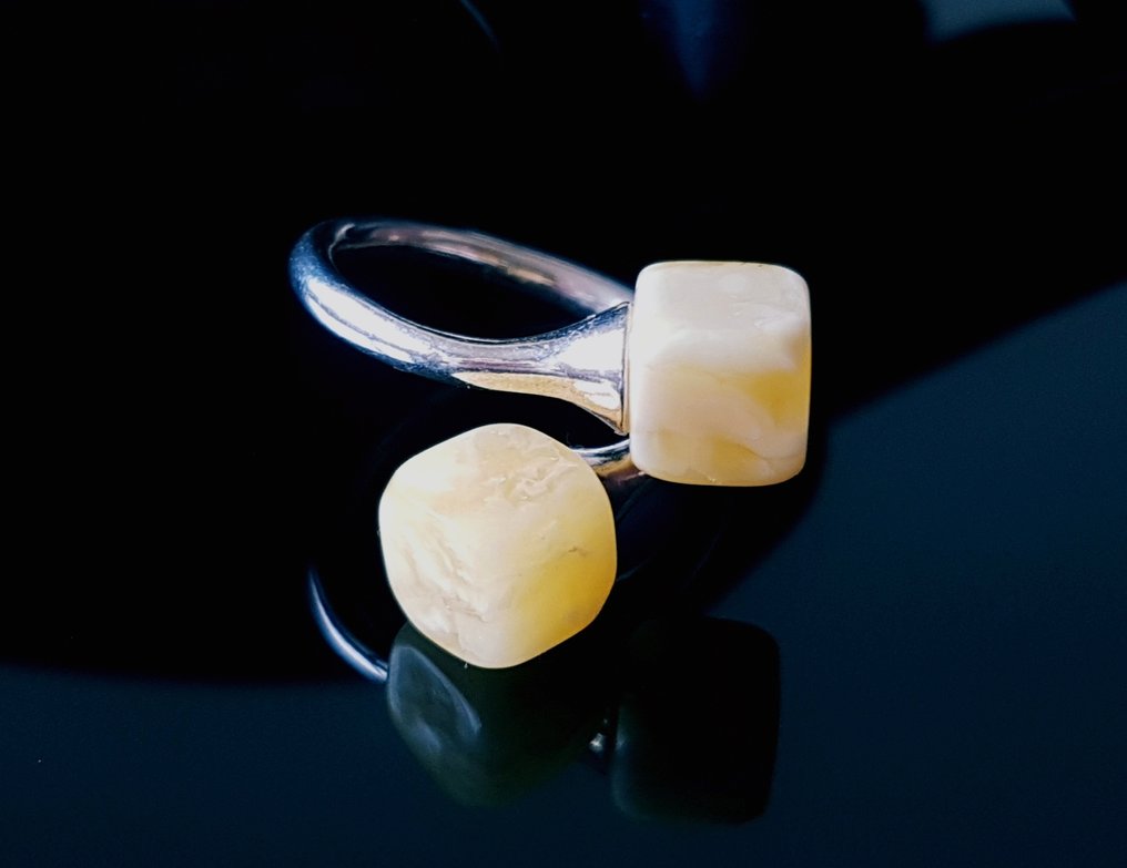 独特的黄油糖色天然波罗的海琥珀戒指 - 银色 - 琥珀  (没有保留价) #1.0