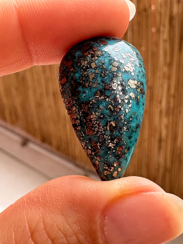 Turquoise Real Gem! Top Color Neishabour Turquoise 39,05 Ct. Large Wonderful Piece. Gem Quality! - Height: 31 mm - Width: 18 mm- 7.81 g #3.2