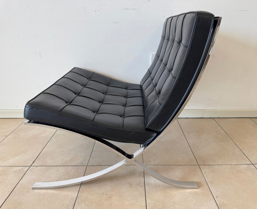 Knoll - Ludwig Mies van der Rohe - Armchair - Barcelona chair - Leather, Steel - Black #3.2