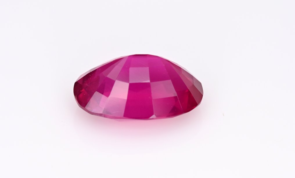 1 pcs Piros Rubin - 4.10 ct - Gem Research Swiss Lab (GRS) #4.3