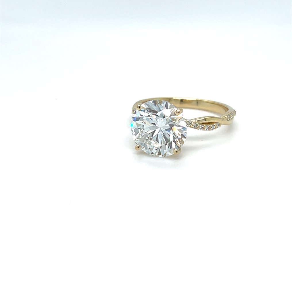 Ei pohjahintaa - Sormus - 14 kt. Keltakulta - 2.10ct. tw. Timantti (Laboratoriossa kasvatettu) - Timantti #3.2