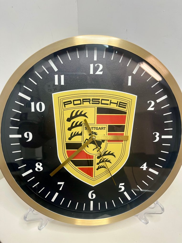 Clock - Porsche - 2020 #3.2